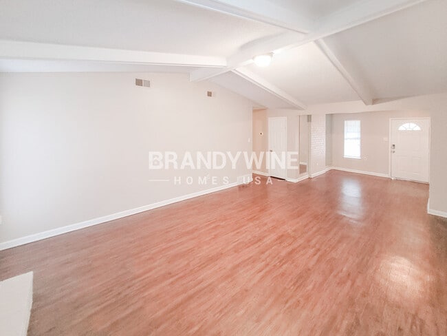 Photo - 6309 Golden Park Dr