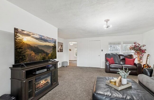 Photo - 5464 MT Highway 35