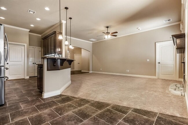 Photo - 4104 SE 38th St