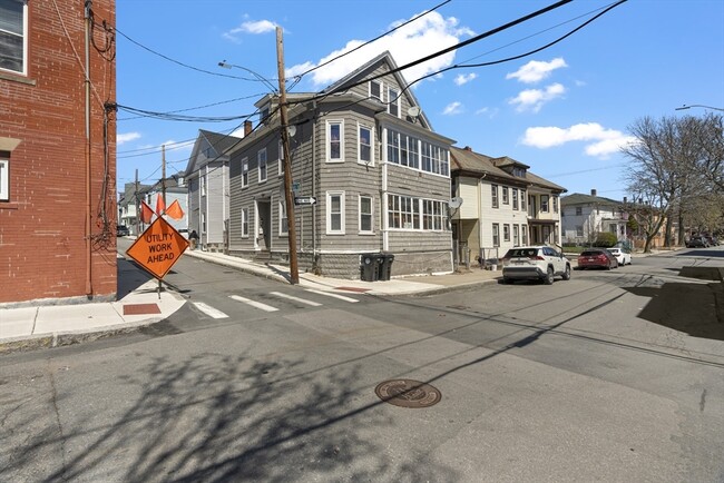 Photo - 23 Park St Townhome
