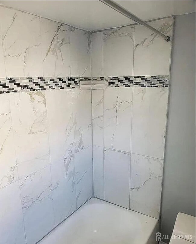 Photo - 14-16-16 Kearney St