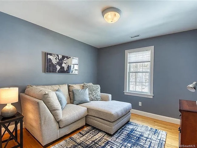Photo - Farmington Home Near UConn Health