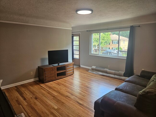 Photo - 1788/90 Tanglewood Unit 1790