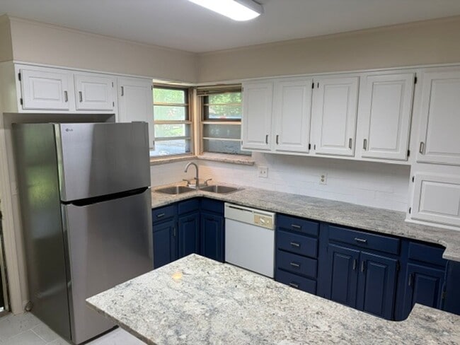 Photo - Gorgeous 3 Bedroom Remodeled Home