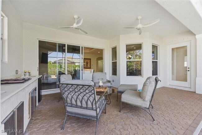 Building Photo - 10800 Fieldfair Dr