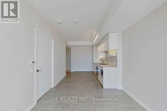 Photo - 5 Buttermill Ave. Unit 4011