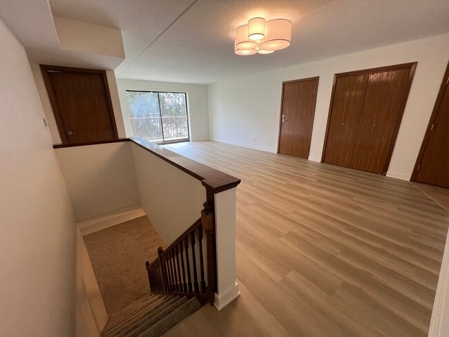 2416 W Foster Ave Unit 1N