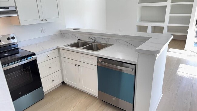 Photo - 7350 Westpointe Blvd Unit 213