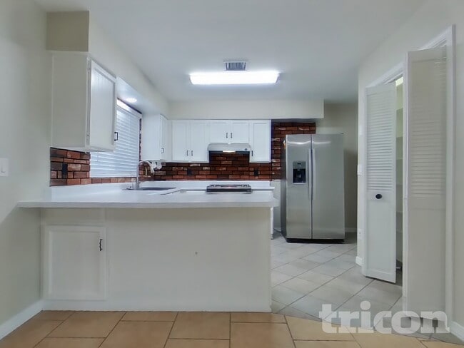 Photo - 2108 W Hermosa Dr