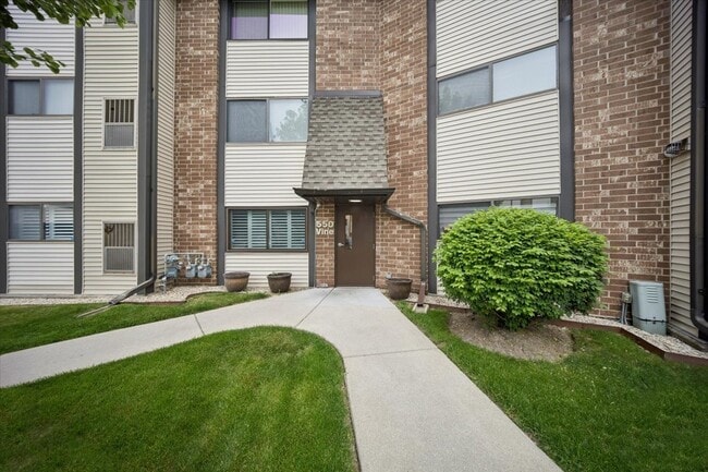 Photo - 550 Vine Ave Unit 104