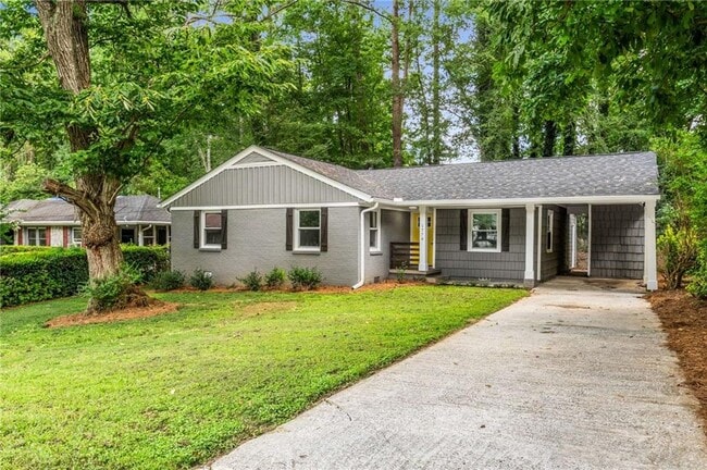 Photo - 1774 Laurelwood Dr SW