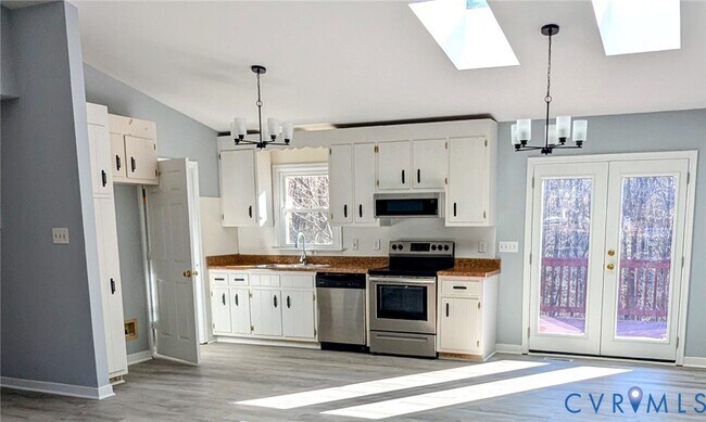 Photo - 2851 Gaynel Dr