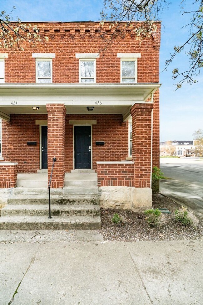 Photo - 426 E Mithoff St