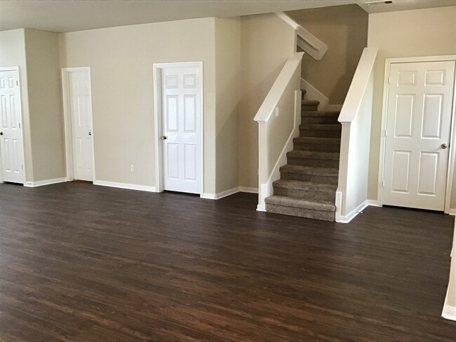 Photo - 13470 Miller Ln