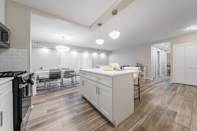 Photo - Huntington Green Apartments