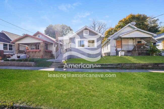 Photo - 608 E Thrush Ave