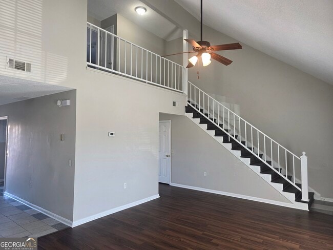 Photo - 230 Lanier Dr