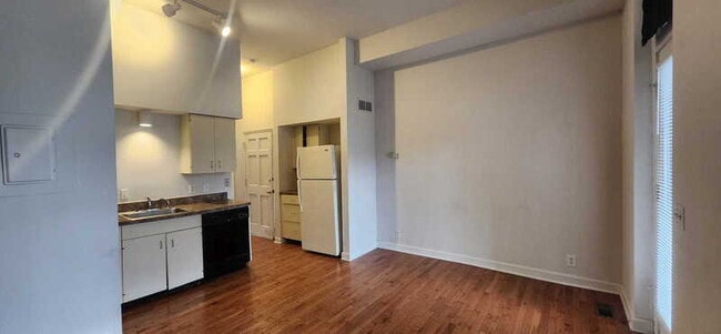 Photo - 2415 S 10th St Unit #A (1st floor)