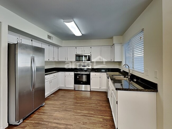 Photo - 4229 N Ranier