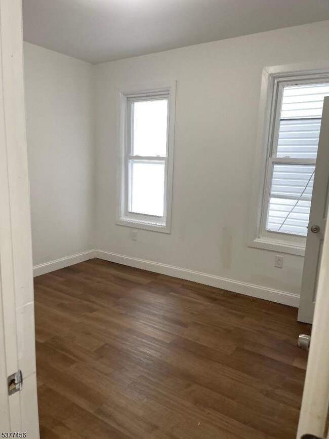 Photo - 146 Johnson Ave