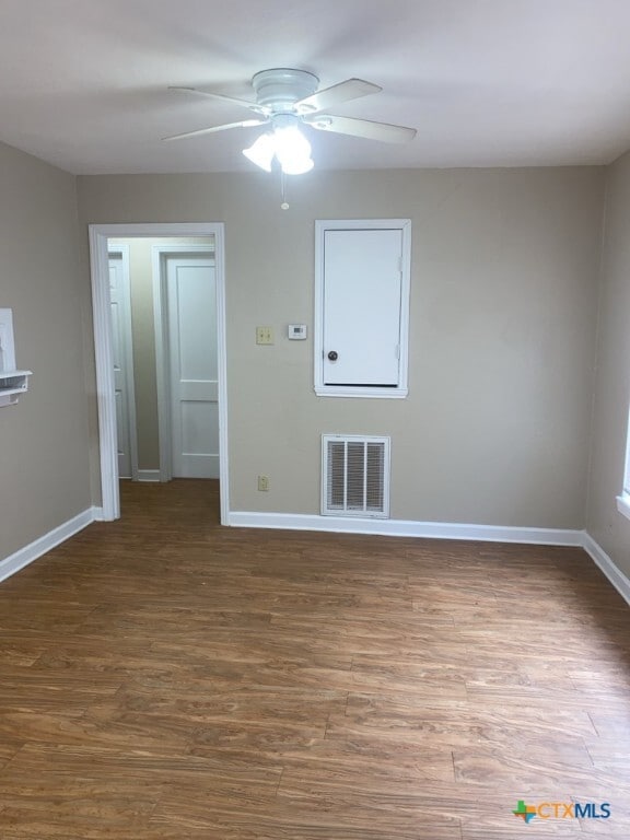 Photo - 2007 Elkins Ave