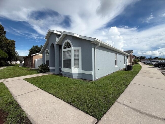 Photo - 2418 Harbor Town Dr