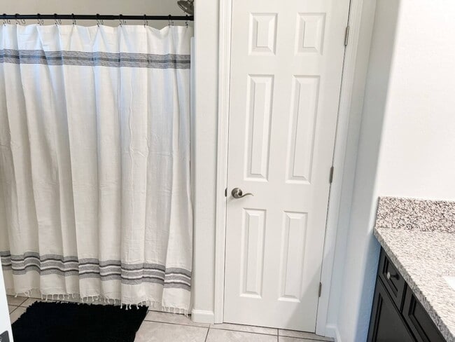 Baño principal - 8503 E Leigh Dr