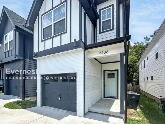 1620 Porter Ave