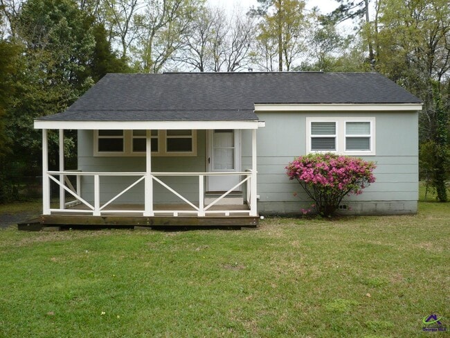 Building Photo - 1325 Laura Ave