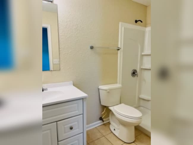 Photo - Kinney Road Unidad 144 Kinney Rd.