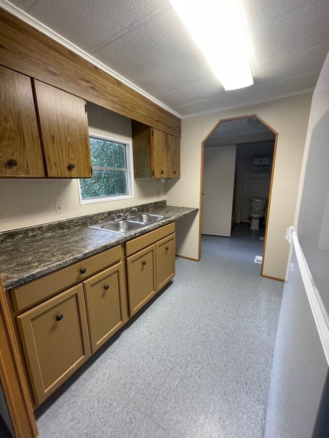 Photo - 3/2 in Zephyrhills