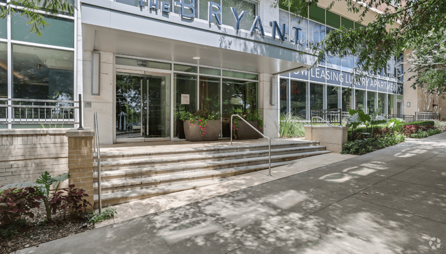 Building Photo - The Bryant at Buckhead Village Rental