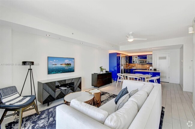 Building Photo - 3101 Bayshore Dr Unit 1003 Rental
