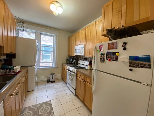Photo - 9 Braemore Rd Unit 9