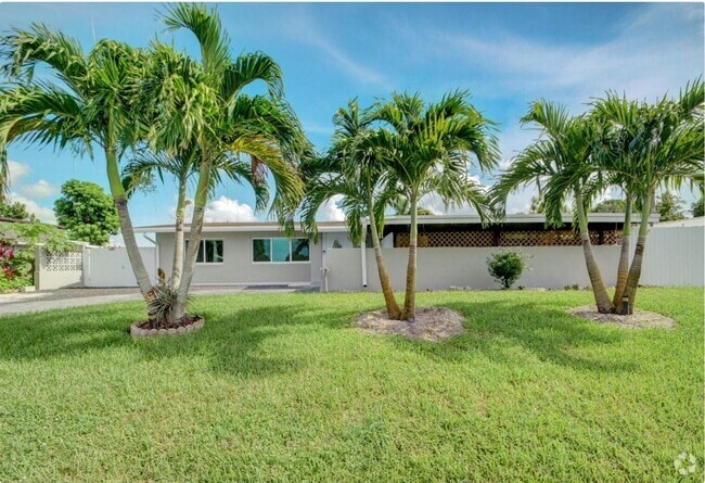 Building Photo - 965 Orchid Dr Rental