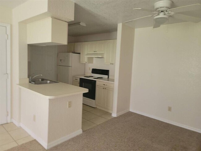 Photo - 2550 N Alafaya Trail Unit 5105
