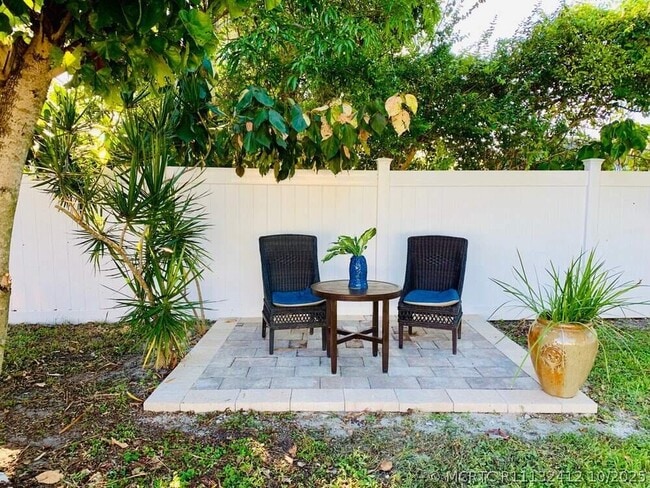 Photo - 511 NW 3rd St