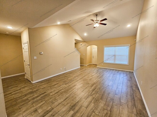 Photo - 9907 Landry Dr