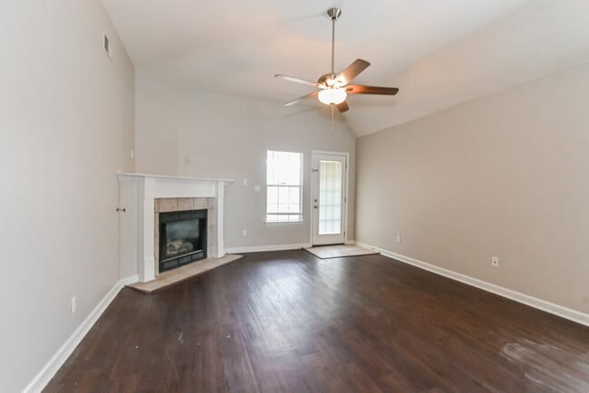 Photo - 9882 Wynngate Dr