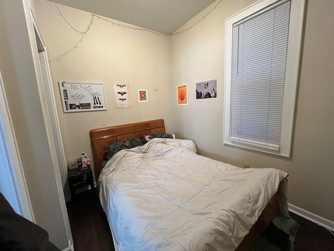 Photo - 1209-09B E Kane Pl Unit Lower