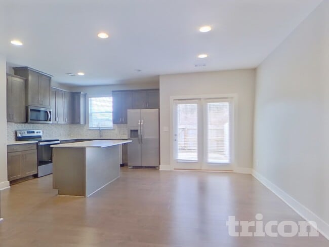 Photo - 153 Auburn Gate Ln