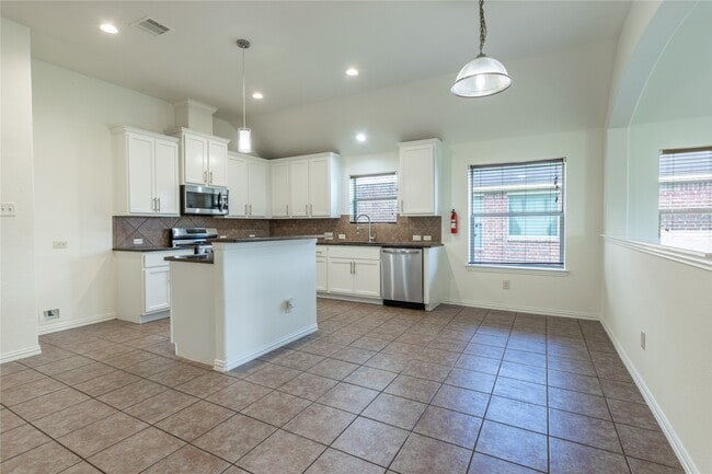Photo - 23611 Starbridge Lake Ln