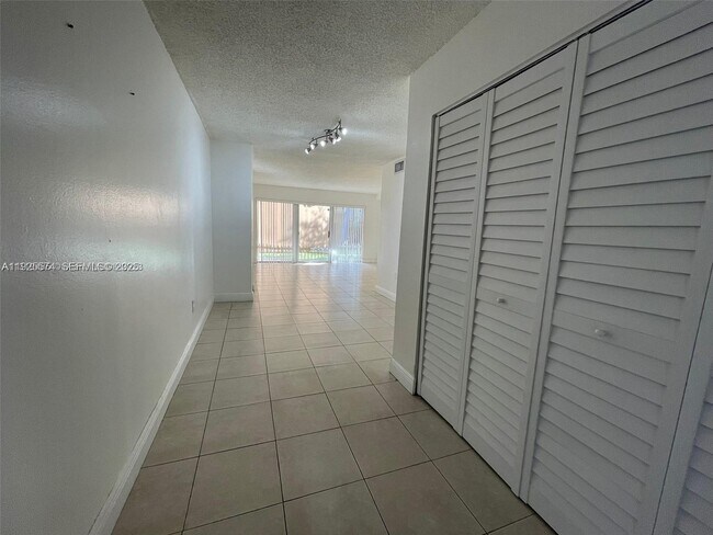 Photo - 9375 Fontainebleau Blvd Unit L119
