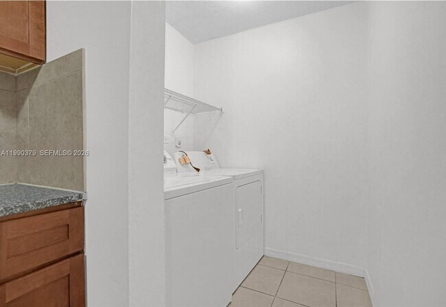 Photo - 3876 NW 207 St Rd