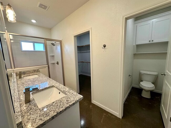 Photo - 704 Sugar Mill Ct