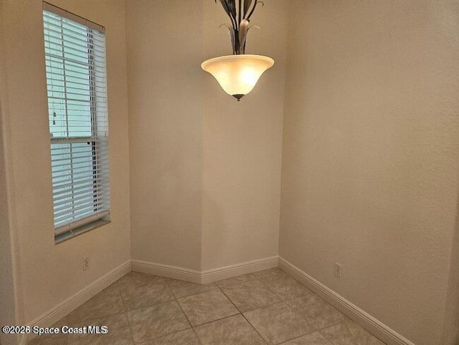 Photo - 1050 Eleuthera Dr NE
