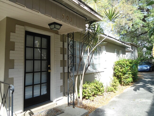 Building Photo - 503 E Amelia St