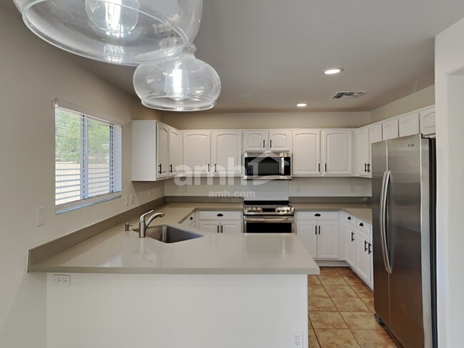 Photo - 31352 N Shale Dr