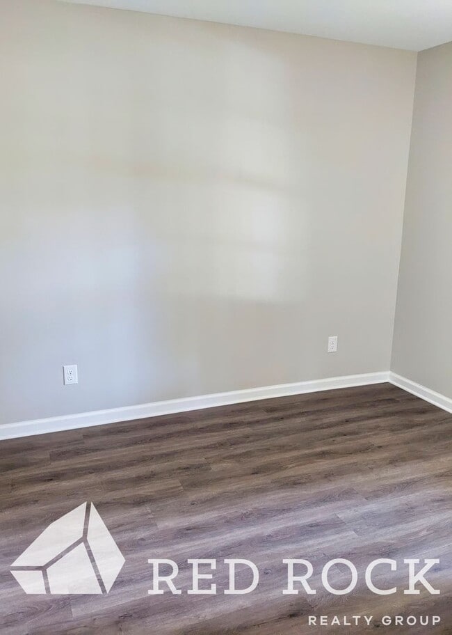 Chanticleer Apartments - Columbus, MS