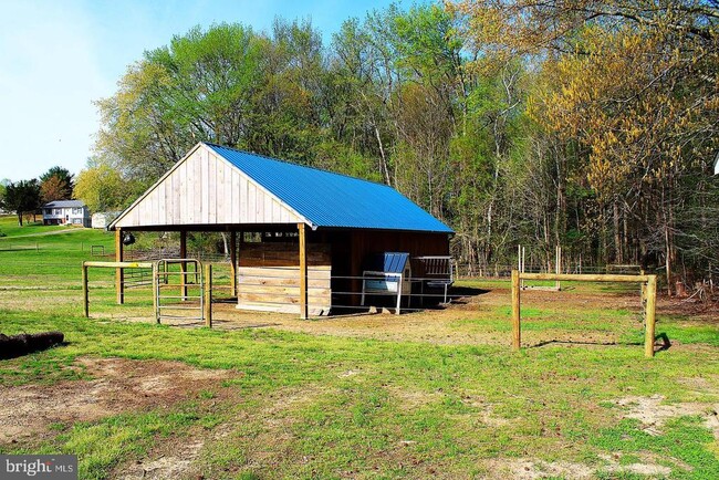 Photo - 3730 Hunting Creek Rd